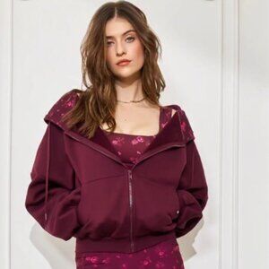 NWT POPFLEX Zip Cloud Hoodie - Fleur d'amour - Size S/M - $77